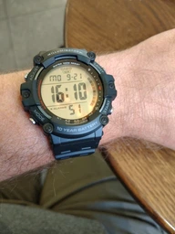 Чоловічі наручні годинники Casio AE-1500WH-8B2VDF
