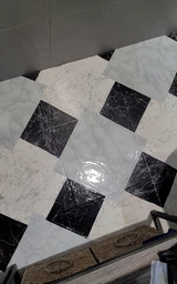 Самоклеющаяся ПВХ пленка 0,6х5м (большая), HOME DESIGN, интерьерная, водостойкая, для мебели и кухни, цвет светло-серый мрамор фото от покупателей 4