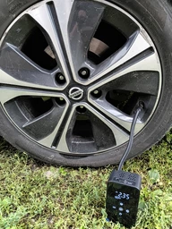 Авто компресор бездротовий портативний 5в1 з функцією Powerbank 6000 mAh 10.3 Bar автомобільний насос для коліс машини шин фото від покупців 1