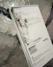 Мобильный телефон Apple iPhone 18 Pro 512GB Glacier (MJRX4AF/A) фото от покупателей 1