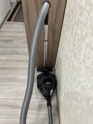 Пылесос без мешка BOSCH BGS05A220 фото от покупателей 7