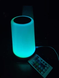 Аккумуляторний нічник з USB зарядкою LED RGB лампа в спальню Villa Volance з пультом, зміна 13 кольорів, регулювання яскравості біла + жовта фото від покупців 8