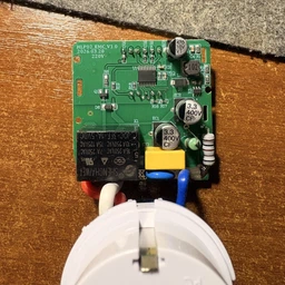 Реле напряжения для холодильника 16A 230V — розетка защиты от перепадов напряжения, стабилизатор напряжения с цифровым дисплеем, автоматическое восстановление, EU вилка белый 2100116 фото от покупателей 5