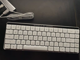 Клавіатура бездротова ASUS ROG Falchion RX Low Profile Red EN/UA Wireless/Bluetooth/USB White (90MP03EC-BKMA10) фото від покупців 1
