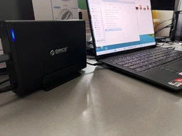Зовнішня кишеня Orico 7688C3 для 3.5" HDD USB 3.1 з підставкою