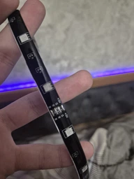 Розумна світлодіодна Smart LED стрічка RGB 5050 з Bluetooth додатком комплект 5 метрів водостійка від USB багатобарвна самоклеюча блютуз діодна лед гірлянда ргб з пультом 5 вольт для підсвічування та освітлення фото від покупців 2