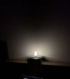 Сенсорна настільна LED лампа - нічник RGB з акумулятором / регульована яскравість / зміна кольорів + пульт керування