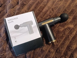 Ручний масажер перкусійний Mini Massager Gun із вбудованим екраном, акумуляторний, портативний фото від покупців 1