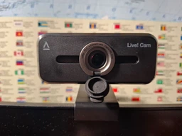 Вебкамера Creative Live! Cam Sync V2 FullHD 1080P (73VF088000000) фото від покупців 1
