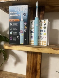 Электрическая зубная щетка Philips Sonicare For Kids Smart HX6600/11 фото от покупателей 1
