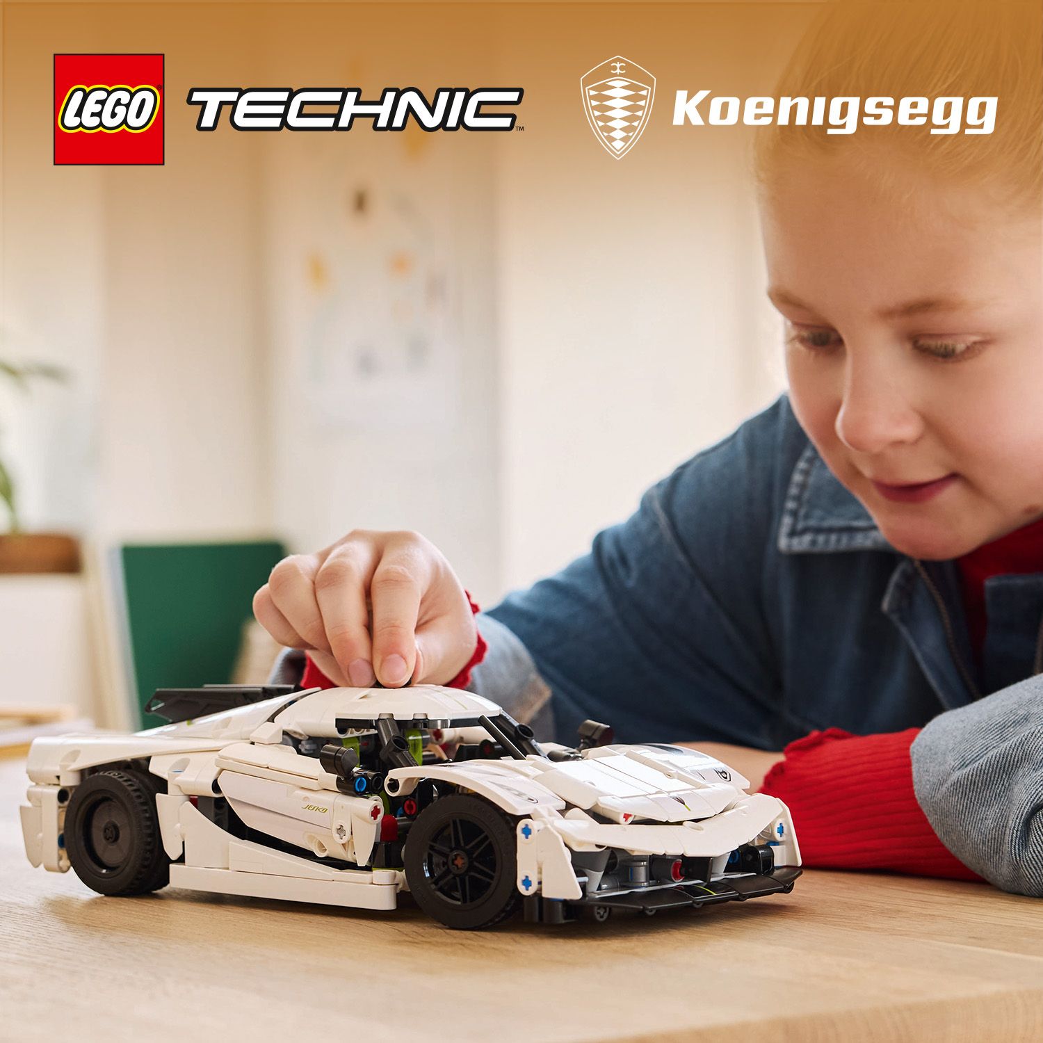 Конструктор LEGO Technic Koenigsegg Jesko Absolut - Белый гиперкар