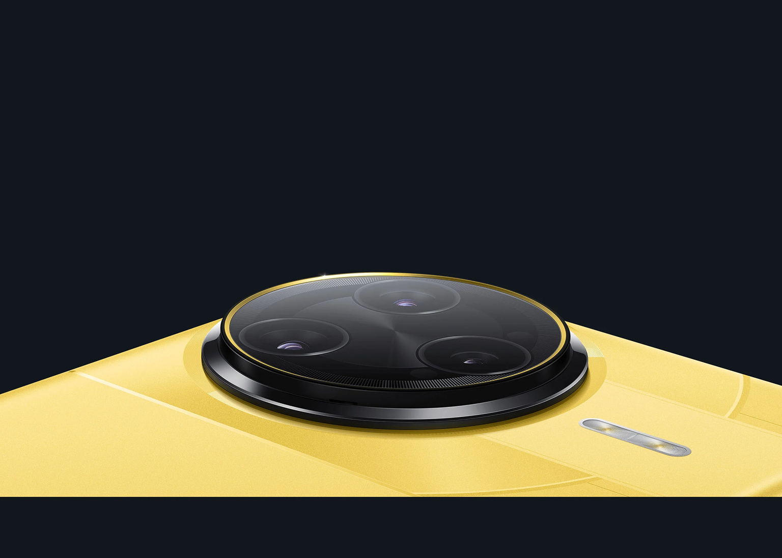Мобильный телефон Poco F7 Ultra 16/512GB Yellow – фото, отзывы