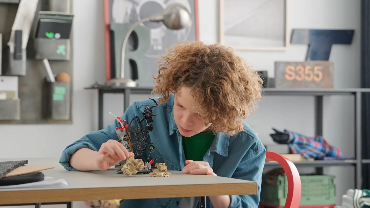 Конструктор LEGO Super Heroes Marvel Легендарна битва: Людина