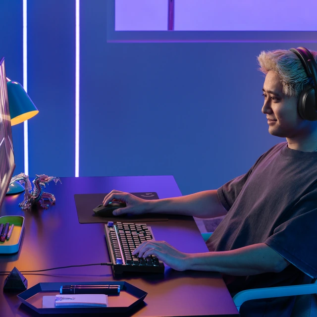 Чёрная игровая клавиатура Logitech G316 X