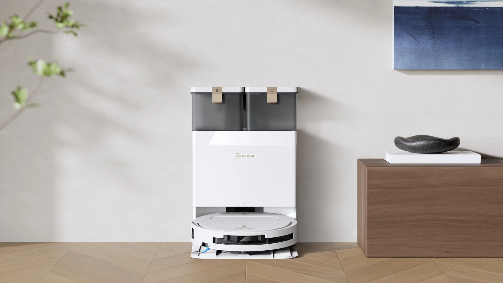 DEEBOT T50S PRO OMNI убирает пол в гостиной
