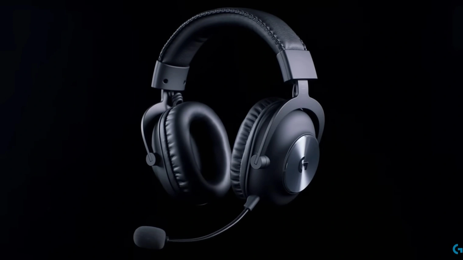 Ігрова гарнітура Logitech G PRO X WIRELESS на чорному тлі