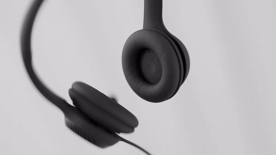 Амбушюр гарнитуры Logitech H390 крупным планом