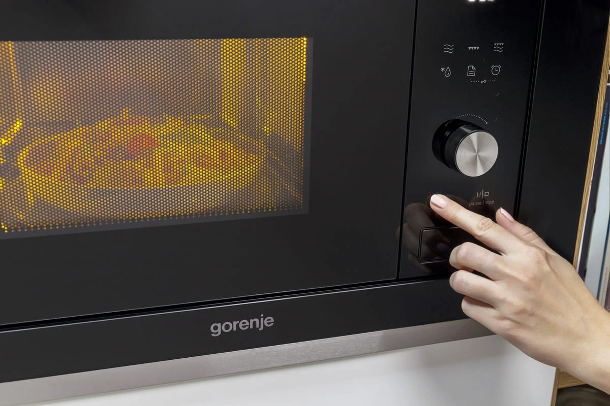 Функция быстрого старта на панели управления микроволновой печи Gorenje