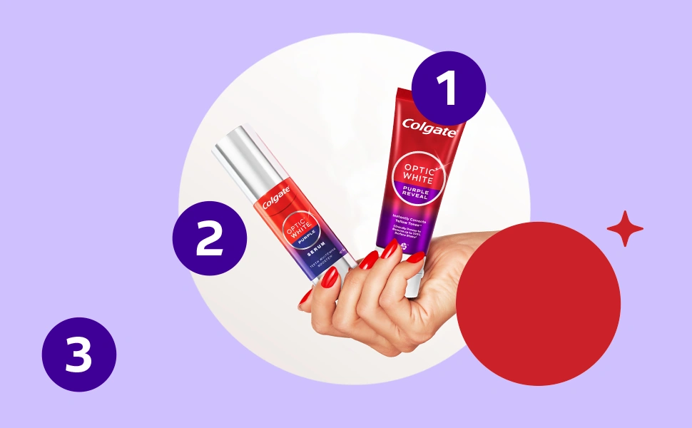 Рука держит зубную пасту и сыворотку Colgate Optic White Purple