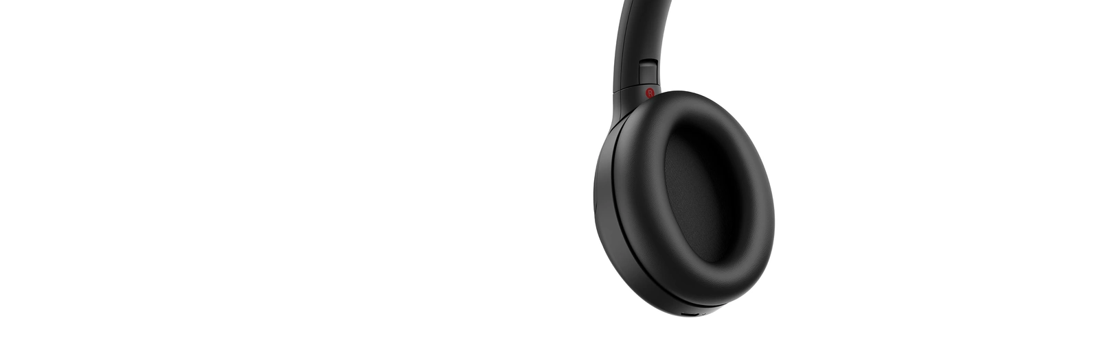 Чашка наушников Sony WH-1000XM4 с мягким амбушюром из вспененного уретана