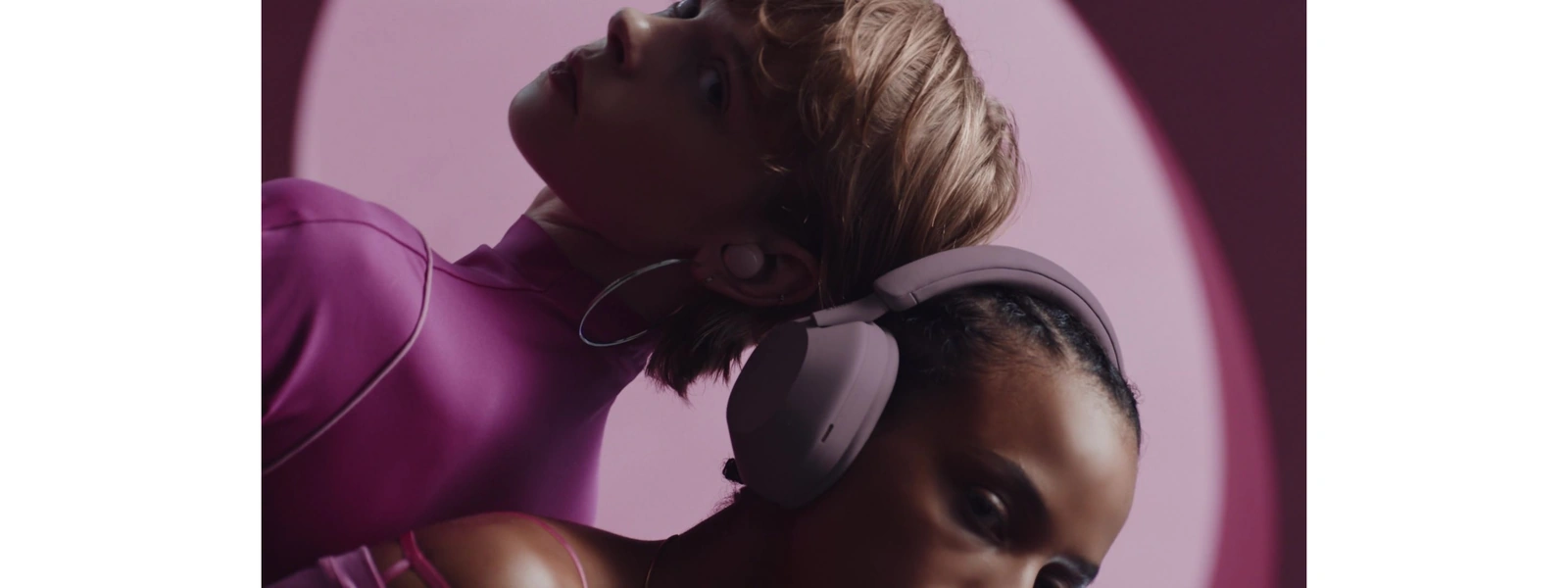 Наушники Sony WH-1000XM5 в новом дымчато-розовом цвете