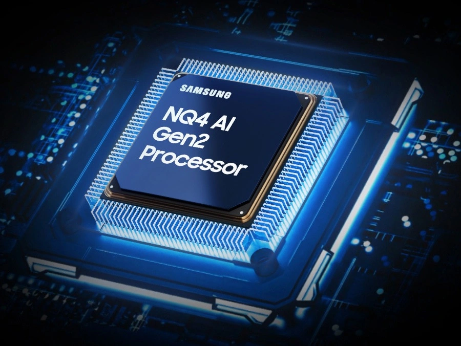 Чип процессора NQ4 AI Gen2 опускается на главную плату телевизора и светится волнами мощности, переливающимися от чипа к остальной части телевизора.