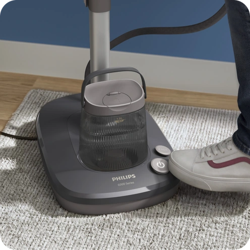 Панель управления и съёмный резервуар для воды гладильной системы Philips