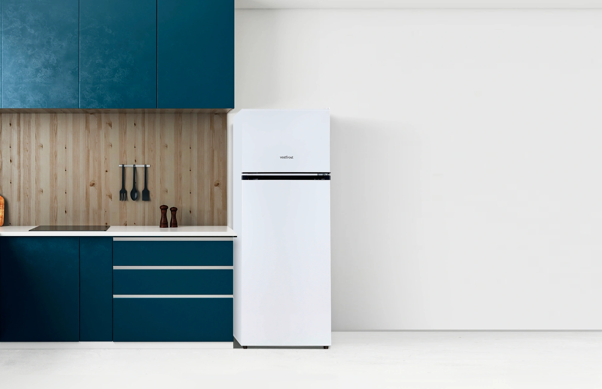 Двухкамерный холодильник Vestfrost CX 263 WB на кухне