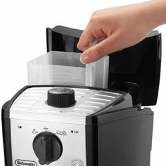 DeLonghi EC 157 BLACK