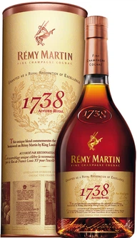 Коньяк Remy Martin 1738 Accord Royal 0.7 л 40% в подарочной