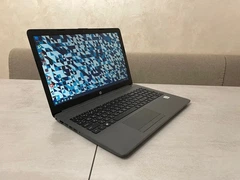 Ноутбук HP 250 G7 / 15.6