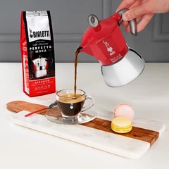 Гейзерная кофеварка Bialetti New Moka Induction на 2 чашки 100 мл