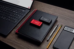 SSD диск Kingston XS1000 Portable 2000GB USB 3.2 Gen 2 Red