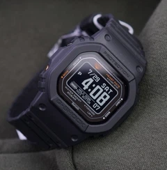 【美品】カシオ G-SHOCK DW-H5600-1JR DW-H5600-1JR | CASIO