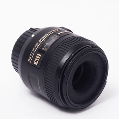 NIKON　単焦点レンズ 40mm 1:2.8G Amazon.co.jp: Nikon AF-S DX Micro 40mm f/2.8G : 家電＆カメラ