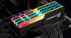 G.Skill Trident Z RGB DDR4 32GB メモリー 494301155.jpg