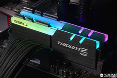 G.Skill製 TridentZ  64GB DDR4-2666 Amazon.co.jp: G.SKILL 64GB（2 x 32GB）TridentZ RGBシリーズ