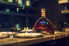 Коньяк Martell XO 0.7 л 40% в подарочной упаковке