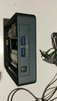 Неттоп Б-клас Intel NUC 11TNBi5 USFF / Intel Core i5-1135G7 (4 (8