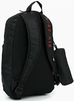 Рюкзак спортивный тканевый 20 л Nike Y Elmntl Gfx BA5767-010