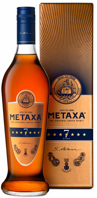 Алкогольный напиток Metaxa 7* 0.7 л 40% в подарочной упаковке (5202795130022) - изображение 1