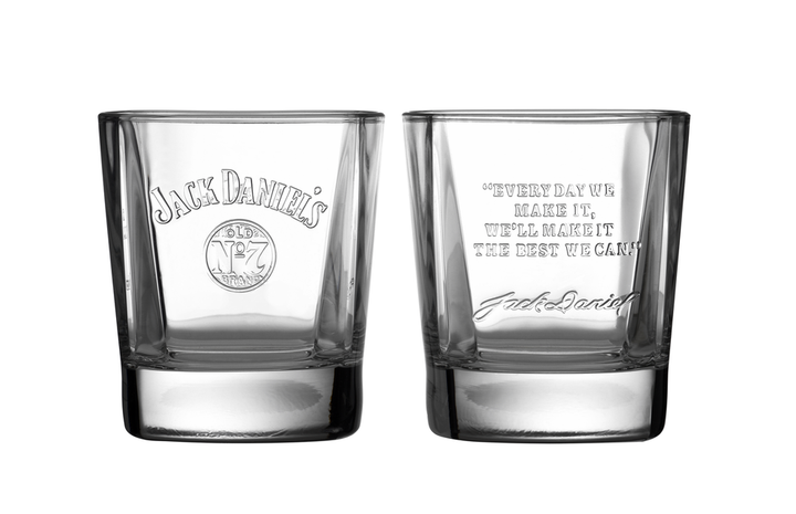 Теннесси Виски Jack Daniel's 0.7 л 40% в металлической коробке с 2-мя бокалами (5099873045855) - Фото 3 Теннесси Виски Jack Daniel's 0.7 л 40% в металлической коробке с 2-мя бокалами (5099873045855) - изображение 3