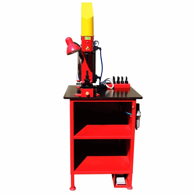 Станок клепальный для тормозных колодок СК-600 от продавца: W.Kraft ...