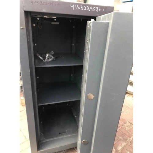 Сейф взломостойкий банковский Паритет-К CL V.150.K.E R - БУ - Фото 4 Сейф взломостойкий банковский Паритет-К CL V.150.K.E R - БУ - изображение 4