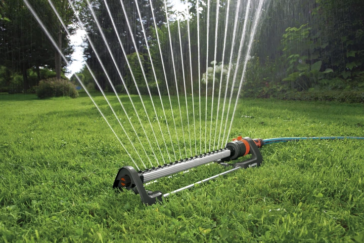 Zraszacz oscylacyjny Gardena Aqua L (18704-20) - obraz 2