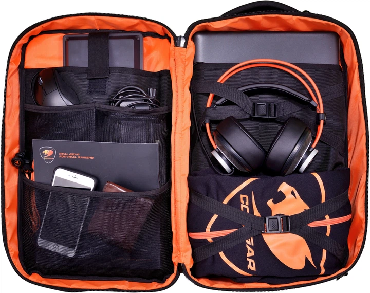 Рюкзак для ноутбука Cougar Fortress 15.6" Black/Orange - Фото 6 Рюкзак для ноутбука Cougar Fortress 15.6" Black/Orange - зображення 6