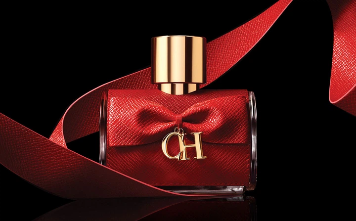 Woda perfumowana damska Carolina Herrera CH Privee 50 ml (8411061863954) - obraz 3