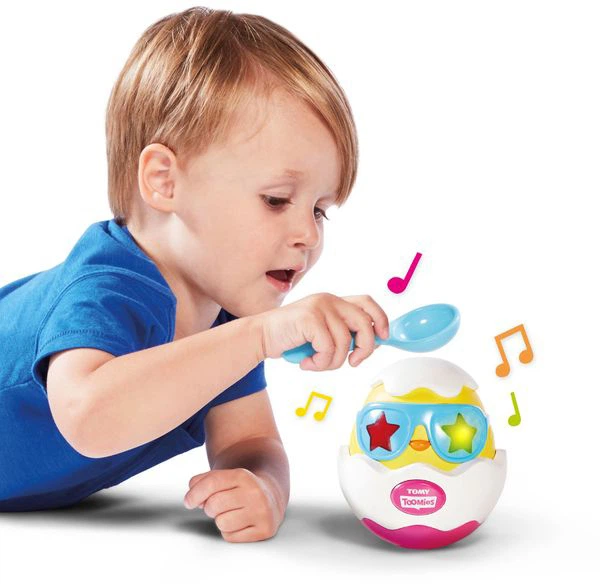 Дитяча музична іграшка Tomy Розбий яйце (E72816) (5011666728165) - зображення 5