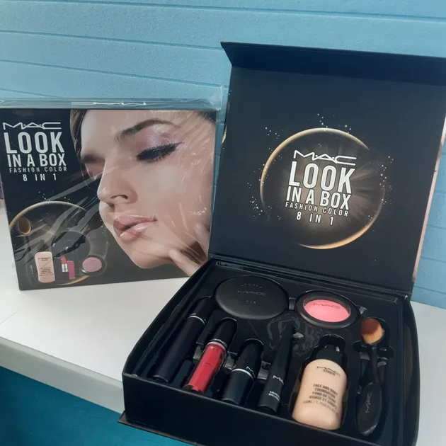 Набір декоративної косметики MAC Look in a box 8in1, подарунковий набір косметики - зображення 3