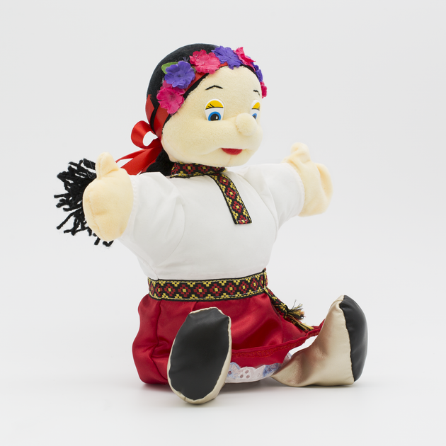 Ляльковий театр Twins Toys Рукавичка Українка 33 см в бордовій сукні і золотих чобітках 234-3 - Фото 1 Ляльковий театр Twins Toys Рукавичка Українка 33 см в бордовій сукні і золотих чобітках 234-3 - зображення 1